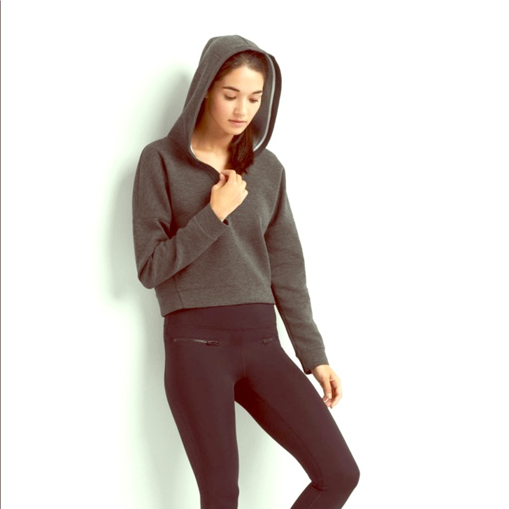 💜GAPfit crop hoodie, like new